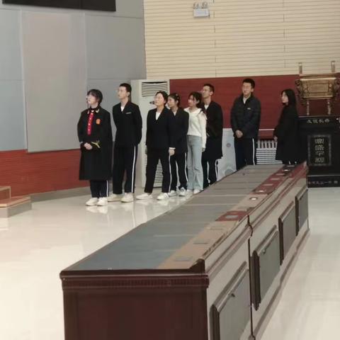 模拟法庭展演： ﻿青春与法律同行，智慧与梦想共舞