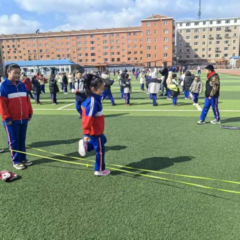 “趣”享运动，“乐”动课间 ———德惠市实验小学五年一班课间活动
