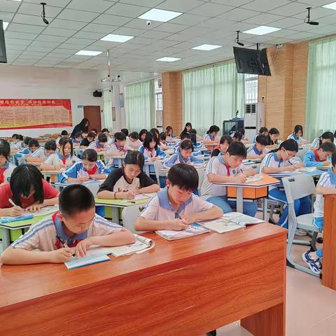 “英”为有你，“语”之不同——记广宁县江屯镇中心小学英语周活动