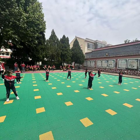 王桥镇中心幼儿园—“六一”彩排花絮抢先看