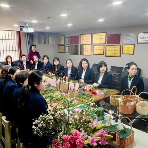 春风如你，熠熠芳华|长安南城嘉苑工会开展插花活动