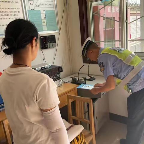 渭滨交警巧用农村“大喇叭” 进行交通安全宣传