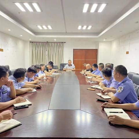 区治安联防大队召开队伍建设暨学习传达会议