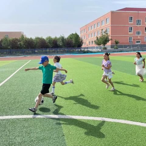 “参观小学初体验 幼小衔接零距离”——大西渠镇中心幼儿园幼小衔接系列活动