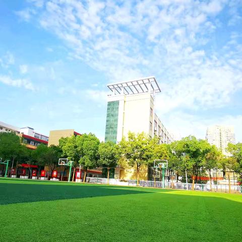 扬帆起航，育梦成光 ——七年级“启明星”教师团队风采展（一）