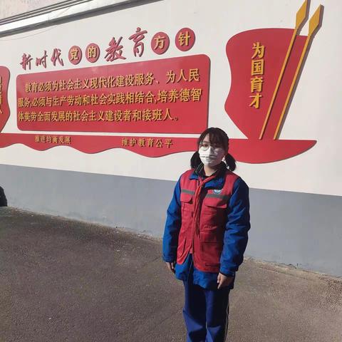 锡林浩特市第四小学四年四班综合实践活动--“品味书香，快乐阅读”