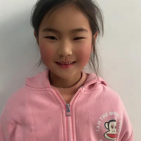 智慧星幼儿园小瓢虫故事分享《蚂蚁和西瓜》