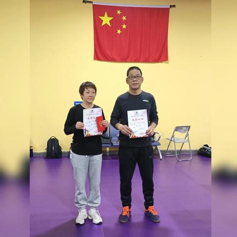 2023年黄龙球友光板乒乓球双打比赛在省老年体育活动中心乒乓球馆举行