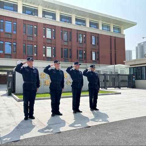 消防演练进校园防火安全记心间