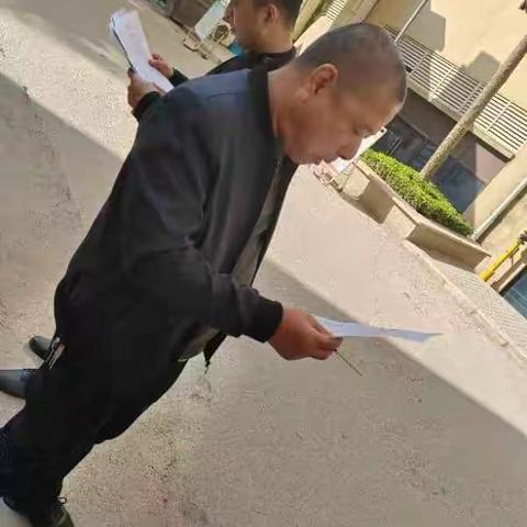 垃圾分类在进行，社区活动齐参与