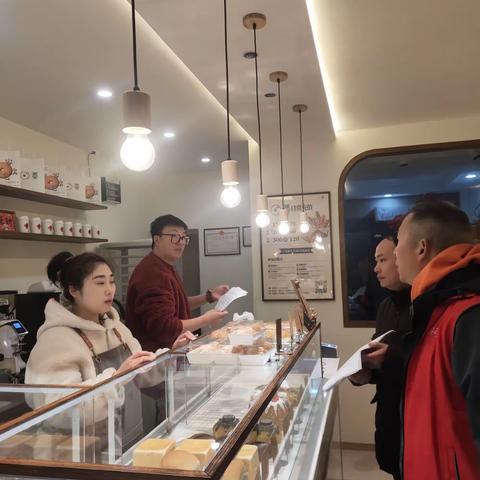 树木岭社区开展蓝天保卫战入户宣传活动