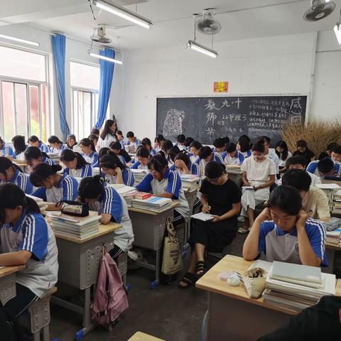 骨干展风采，示范促成长——齐河职专医护部优秀教师示范课