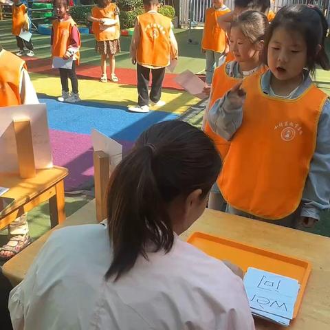 小诸葛幼儿园知识能力测评：在探索中成长