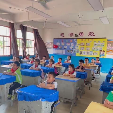 传承红色基因，庚续红色血脉——港口学校党支部开展“童心向党”主题活动