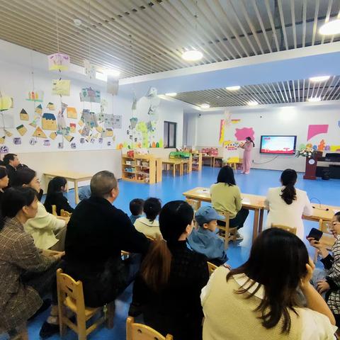 “红色润童心，书香浸满园”—枧底镇中心幼儿园亲子红色故事大赛