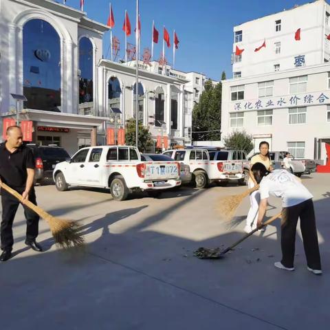 迎国庆 庆中秋 干干净净过“双节”