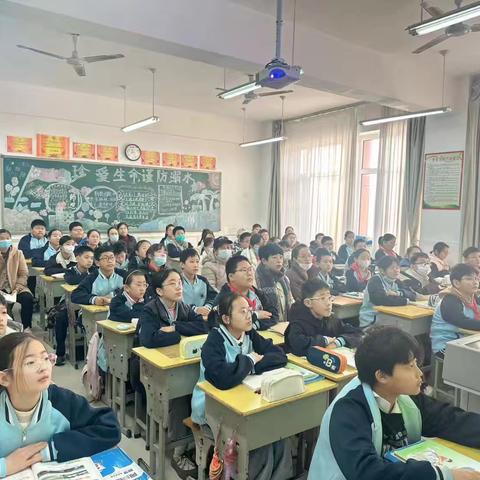 兴安小学家长开放日——六（3）中队家长进课堂学习活动