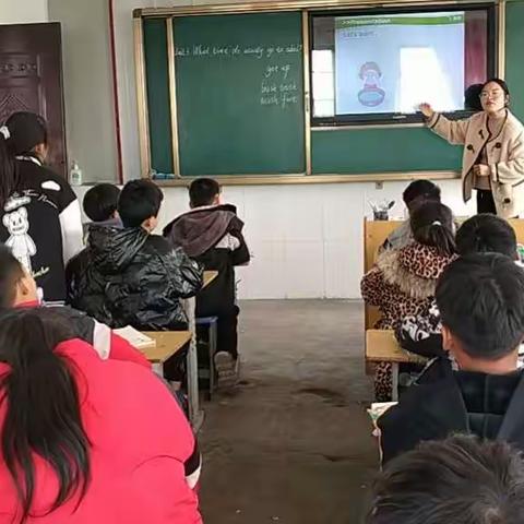 同课异构巧设计，落实“双减”促提升——浅井镇实验学校小学部“同课异构”听评课活动