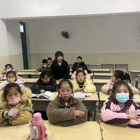 科学筑梦，雏鹰展翅———记驿城实小三年级科学社团活动总结