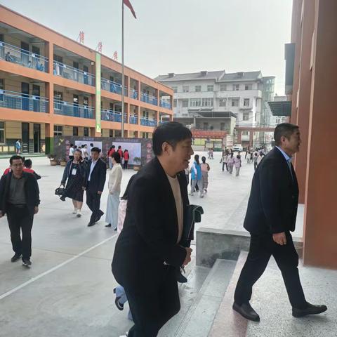 精督细导促发展，砥砺奋进谱新篇——卫辉市第二完全小学迎接教体局办学水平督导评估检查