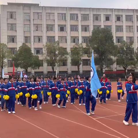 怀化市雅礼实验学校X1906雏鹰班运动会小记