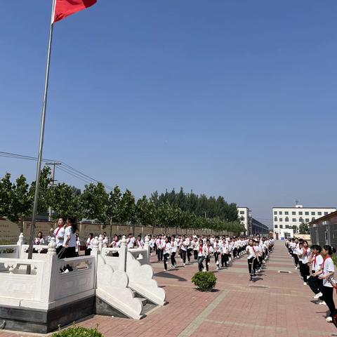 享阳光体育 铸健康体魄—青县盘古镇中心学校会操展演纪实