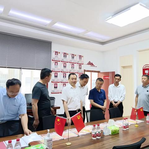 铜仁市人大常委会一行到金明池街道考察人大代表联络站建设工作