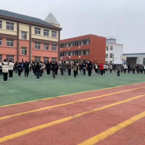 阳光课间操，活力满校园——胡堂乡初级中学大课间做操活动掠影