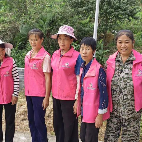 畚岭村文明实践站开展人居环境，共建美丽乡村