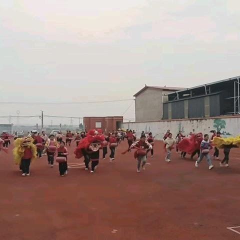 “金秋趣运动 少年展活力” ——许昌经济技术开发区大路陈小学2025年秋季趣味运动会纪实活动