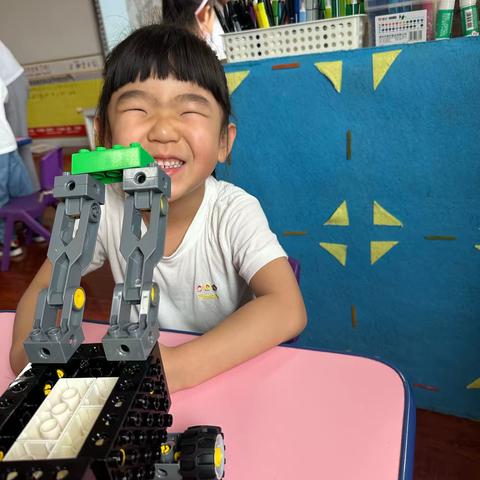 隋氏幼儿园中班乐高：购物车🛒