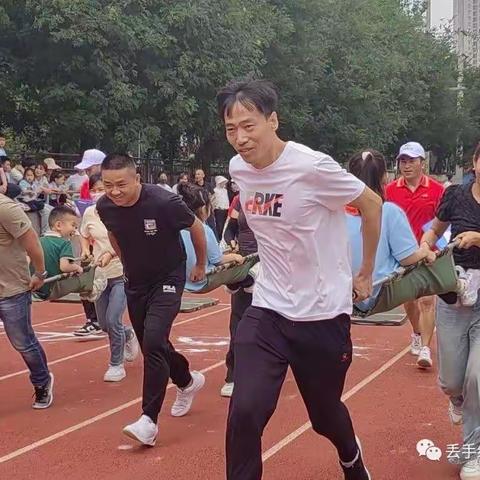 2023年“奔跑吧·少年”儿童青少年主题健身活动在渭南小学开幕