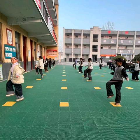 缤纷社团，助力双减 ——夏邑县李集镇李集小学
