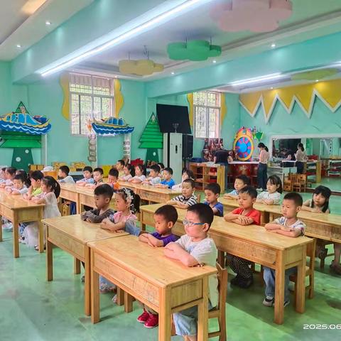 笔尖童趣，书法润童心✨——诺蓓尔幼儿园书法启蒙课堂精彩回顾