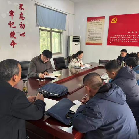 椹涧乡召开驻村第一书记座谈会