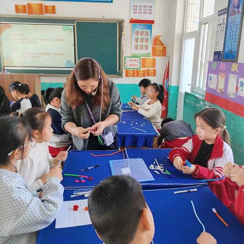 匠心耕耘绽芳华 以课促研共成长﻿ ﻿——大陆村中心小学“人人讲公开课”活动