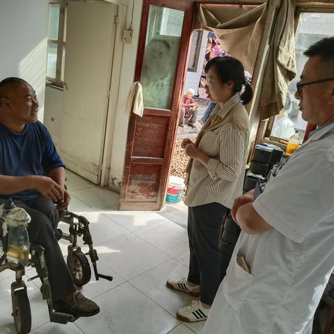 涉县残联督导检查残疾人家签工作