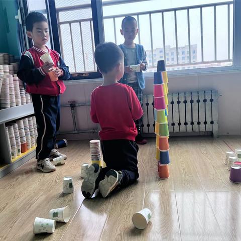 仙河镇中心幼儿园大二班自主游戏观察记录