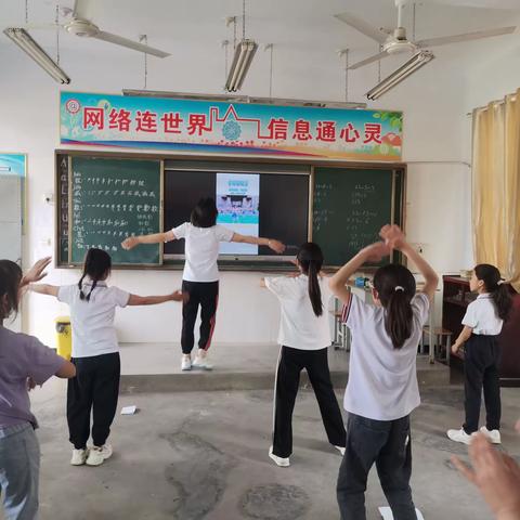 舞动精彩 快乐成长—殷都区许家沟乡小寨小学舞蹈社团纪实（十）