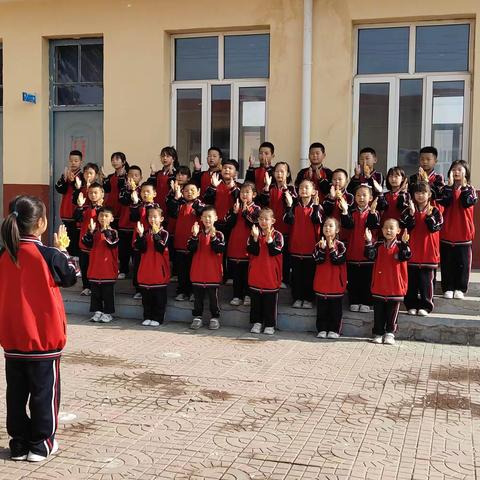 多彩社团展风采 特色课程润童心——丰登坞镇特色及社团拉练活动纪实