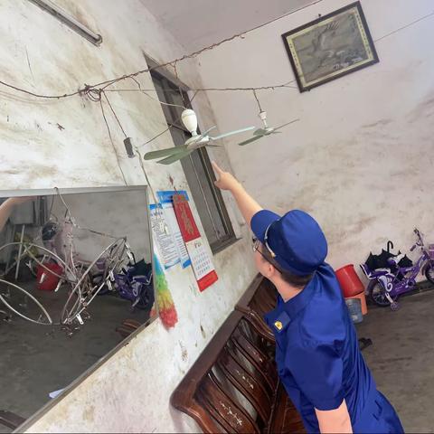 【波莲镇】波莲镇开展辖区内“三合一”场所消防安全检查