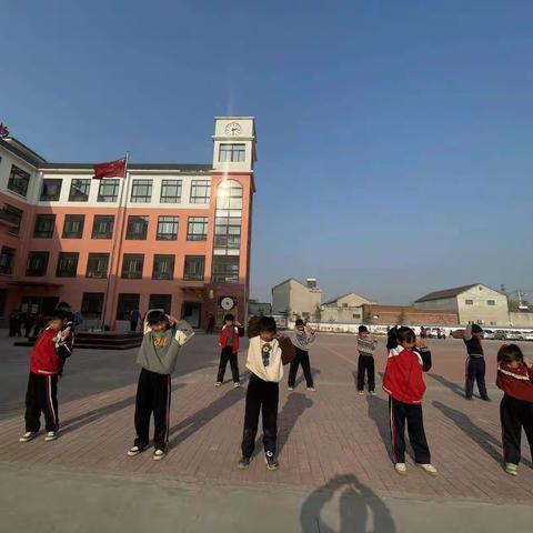 下堡小学街舞社团