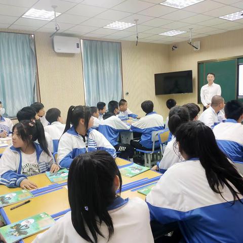 聚焦“名师课堂”，助力教师成长---鸡东县哈达镇中学 数学组“名师课堂”公开课记