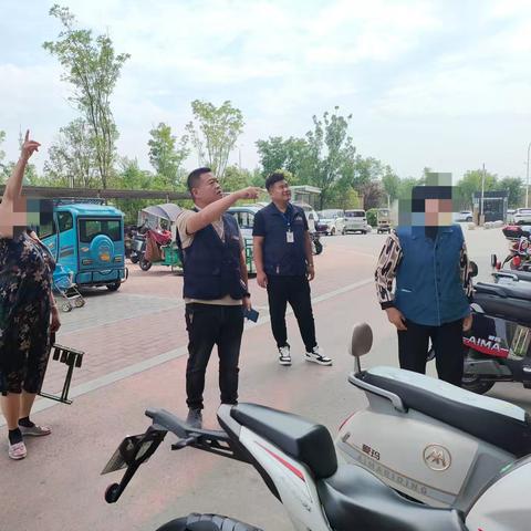 高空抛物引纠纷 网格调解促和谐