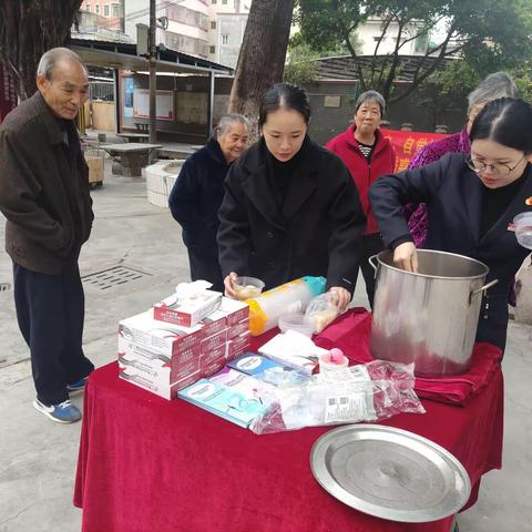 江高支行元宵节送汤圆活动