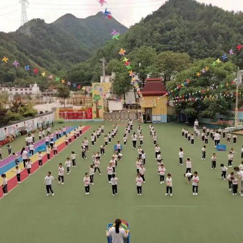 乘“教研”之风帆，绽“幼教”之斑斓——铁峪铺镇三月份幼教组第一次大教研活动成功开展