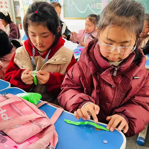 故县镇城东小学手工社团