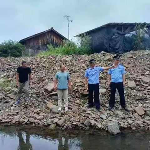 警企联动 共筑安全防线——长白森林经营局向阳川林场防汛安全检查工作