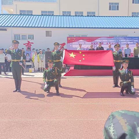 “童心向党、筑梦未来”——古鲁板蒿中心小学开展迎七一爱国主义教育系列活动