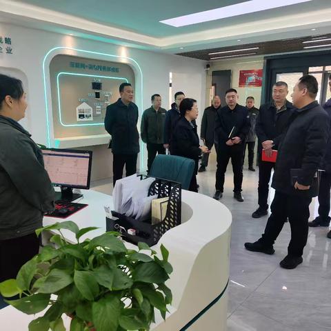 李德栓副总经理到川汇公司北郊供电所进行调研